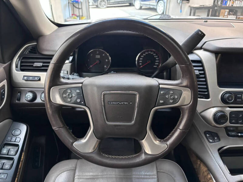 2016 GMC Yukon Denali
