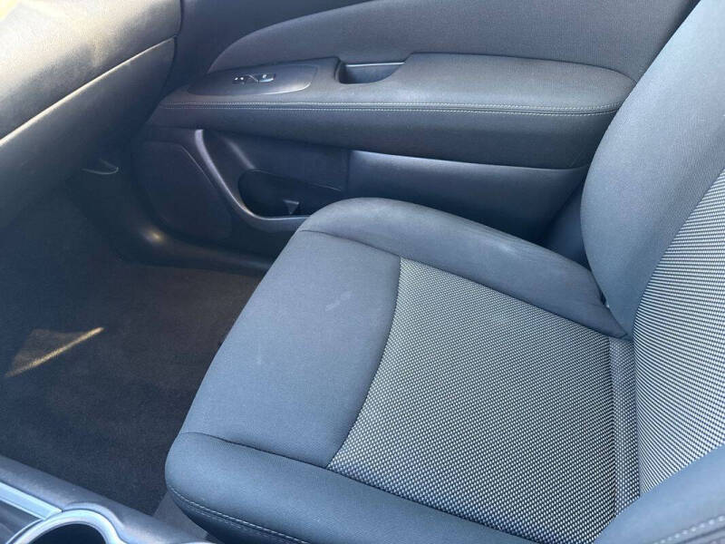 2017 Nissan Pathfinder SV