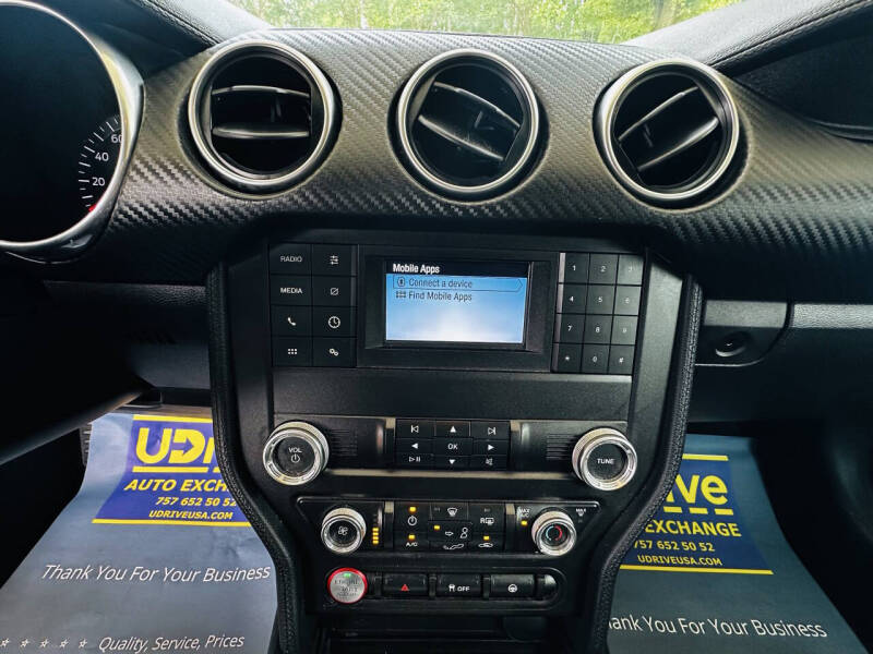 2019 Ford Mustang EcoBoost