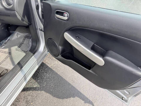 2012 Mazda MAZDA2 Sport