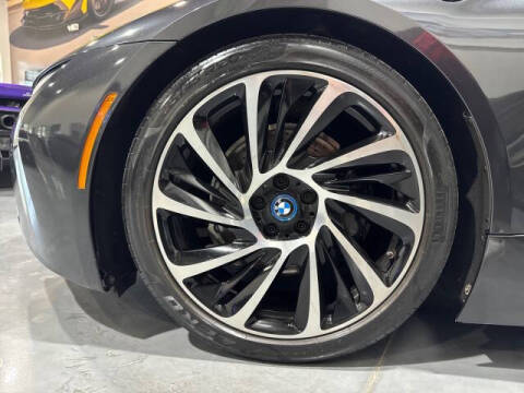 2014 BMW i8