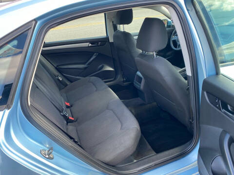 2012 Volkswagen Passat S