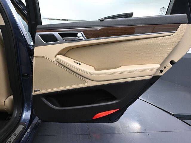 2015 Hyundai Genesis