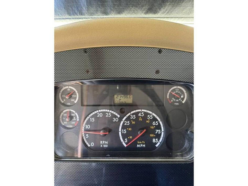 2009 Freightliner MC Chassis