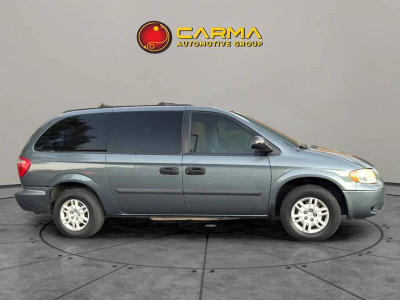 2005 Dodge Grand Caravan SE