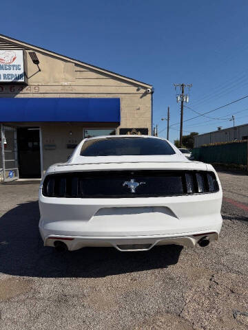2015 Ford Mustang V6