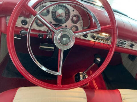 1957 Ford Thunderbird