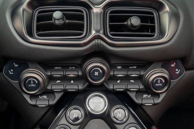 2021 Aston Martin Vantage 18