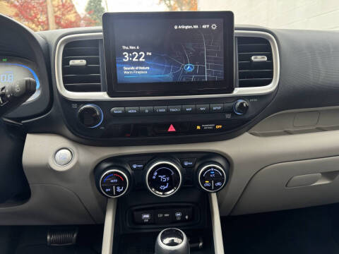 2023 Hyundai Venue Limited