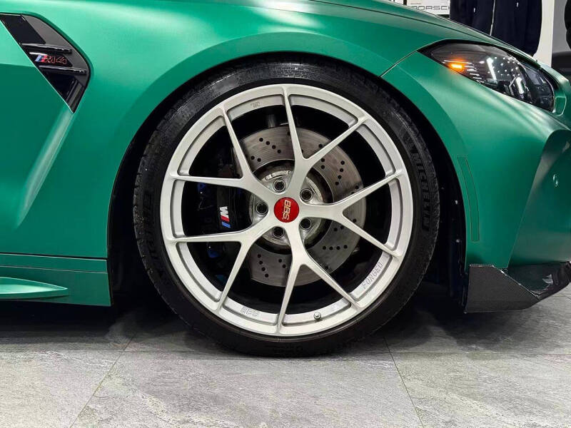 2025 BMW M4 CS
