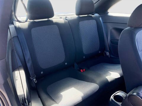 2017 Volkswagen Beetle 1.8T S