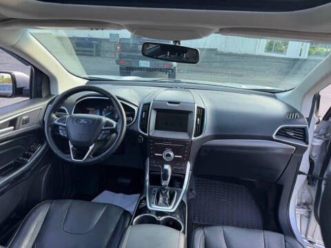 2018 Ford Edge Titanium