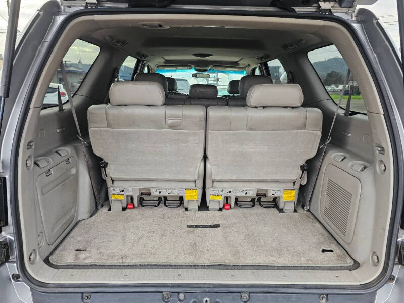 2001 Toyota Sequoia Limited