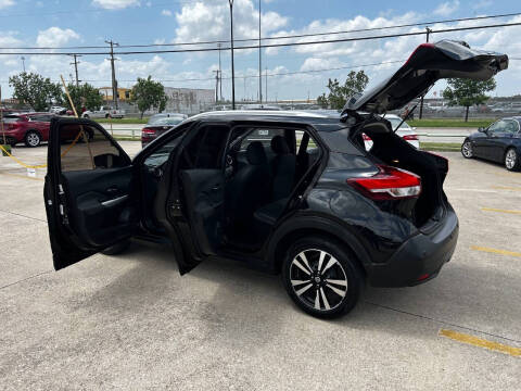 2020 Nissan Kicks SV