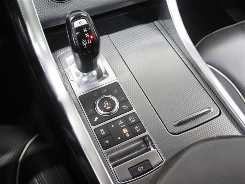 2017 Land Rover Range Rover Sport SVR