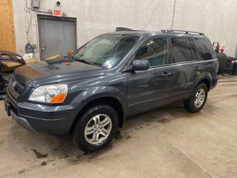 2005 Honda Pilot for sale at United Motors in Saint Cloud MN