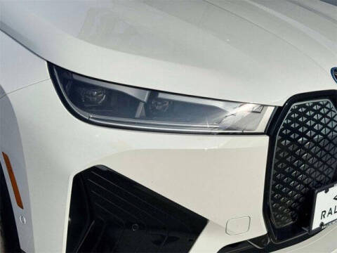 2025 BMW iX xDrive50