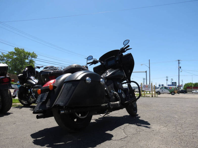 2018 Indian Chieftain Dark Horse