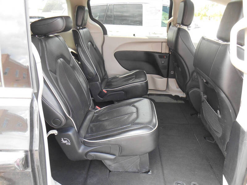 2022 Chrysler Pacifica Limited