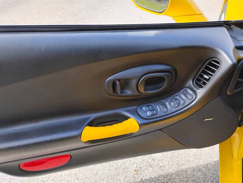 2003 Chevrolet Corvette