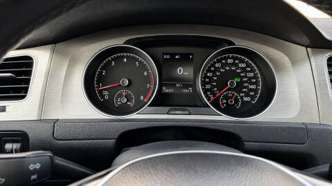 2017 Volkswagen Golf TSI Wolfsburg Edition