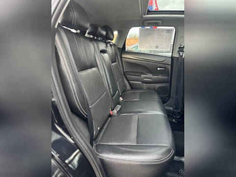 2013 Mitsubishi Outlander Sport SE