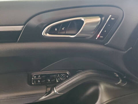 2012 Porsche Cayenne