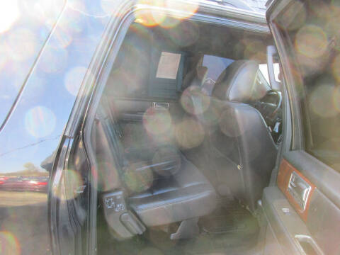 2011 Lincoln Navigator L