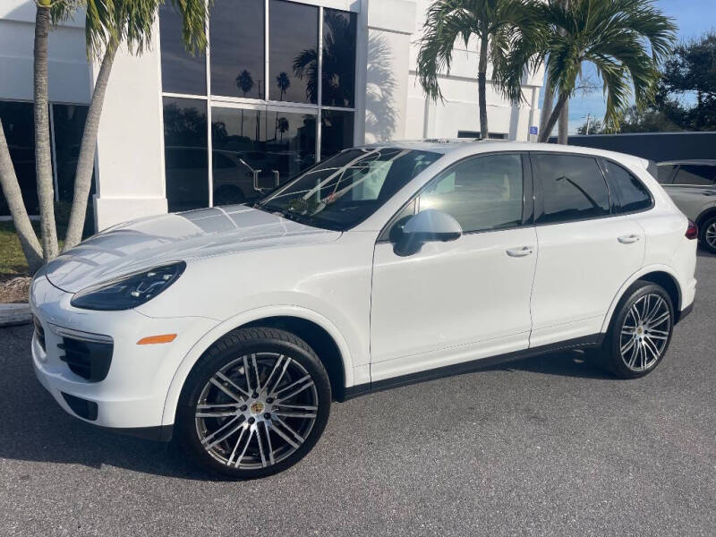 2018 Porsche Cayenne Platinum Edition