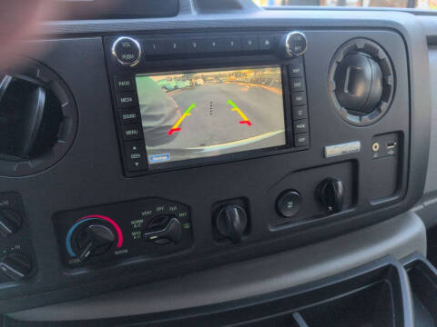 2014 Ford E-Series E-150 XLT