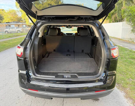 2017 Chevrolet Traverse LT