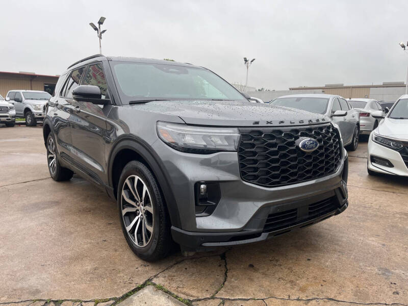 2025 Ford Explorer ST-Line