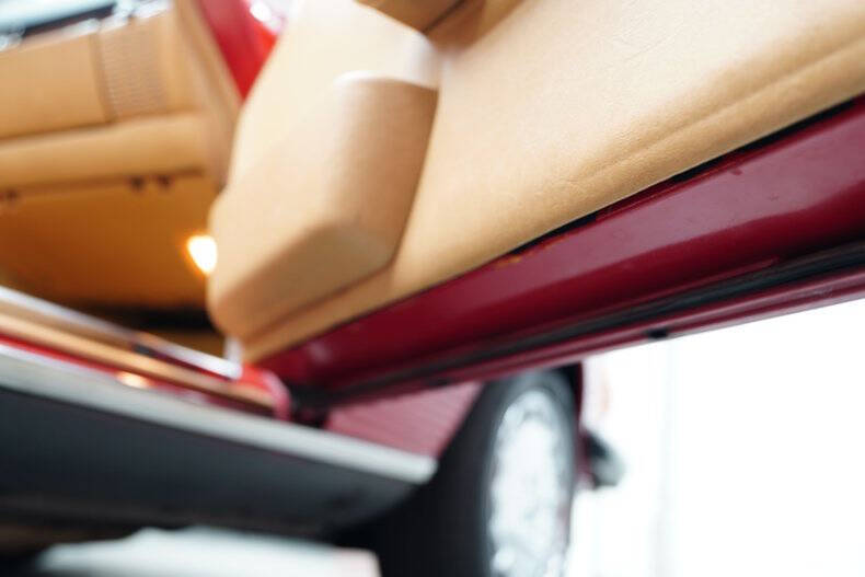 1986 Mercedes-Benz 560-Class 560 SL