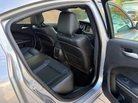 2015 Dodge Charger SXT