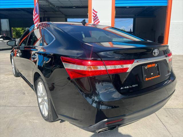 2013 Toyota Avalon Sedan - $15,397