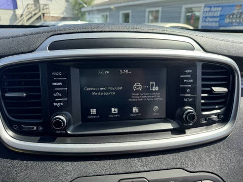 2019 Kia Sorento LX