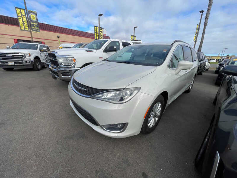 2017 Chrysler Pacifica