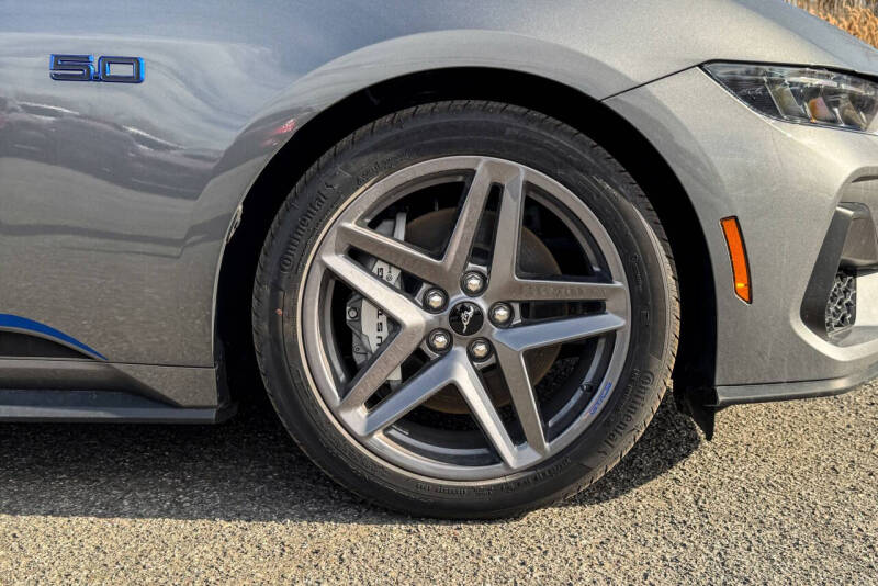 2025 Ford Mustang