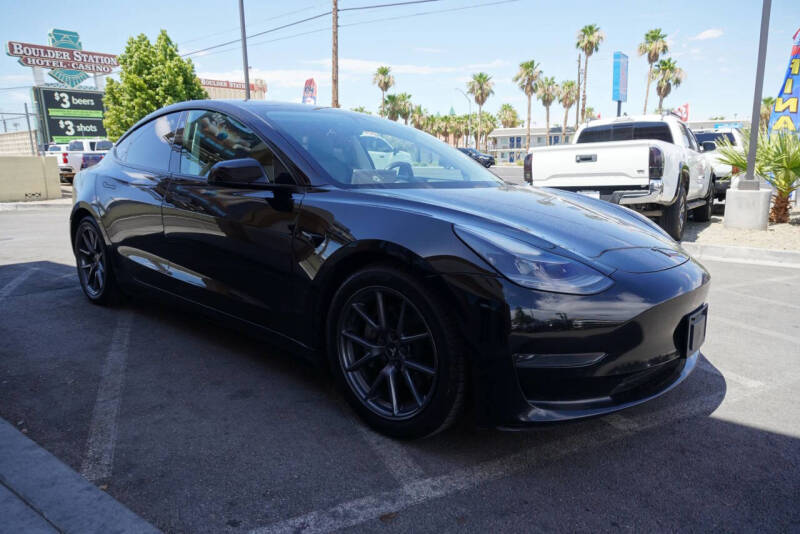 2021 Tesla Model 3 Standard Range Plus