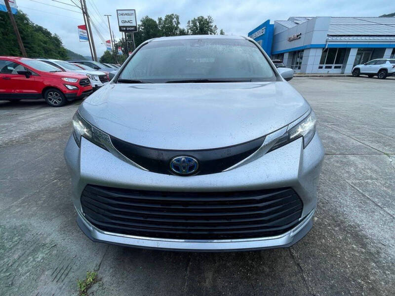 2023 Toyota Sienna