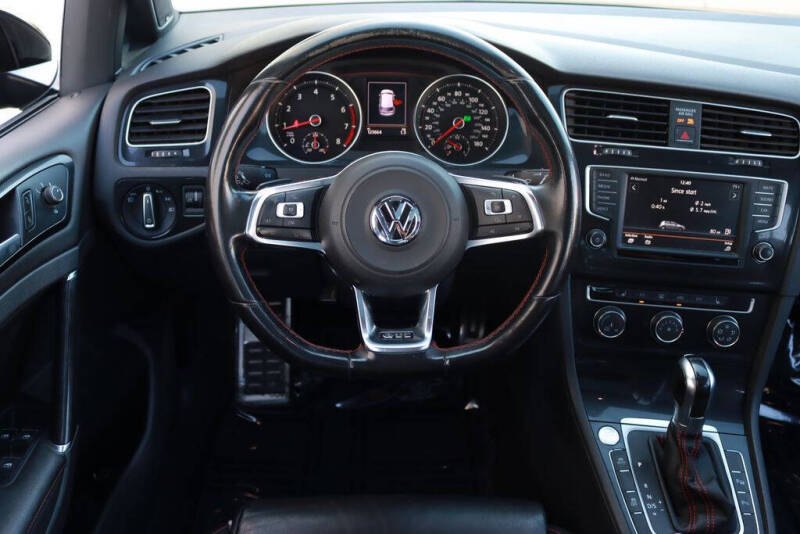 2016 Volkswagen Golf GTI