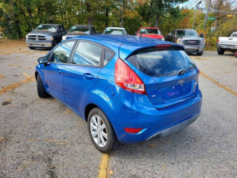 2011 Ford Fiesta SE