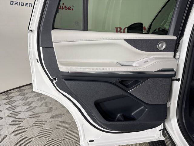 2025 Lincoln Navigator Reserve