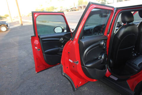 2016 MINI Hardtop 4 Door Cooper