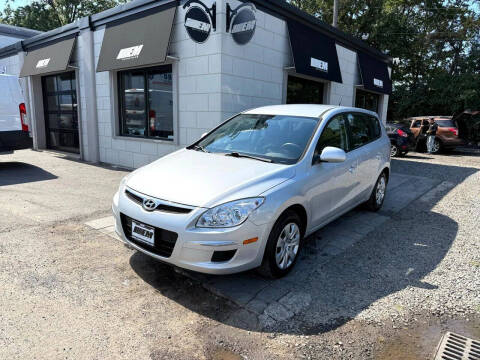 2011 Hyundai Elantra Touring GLS
