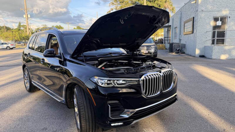 2021 BMW X7 xDrive40i