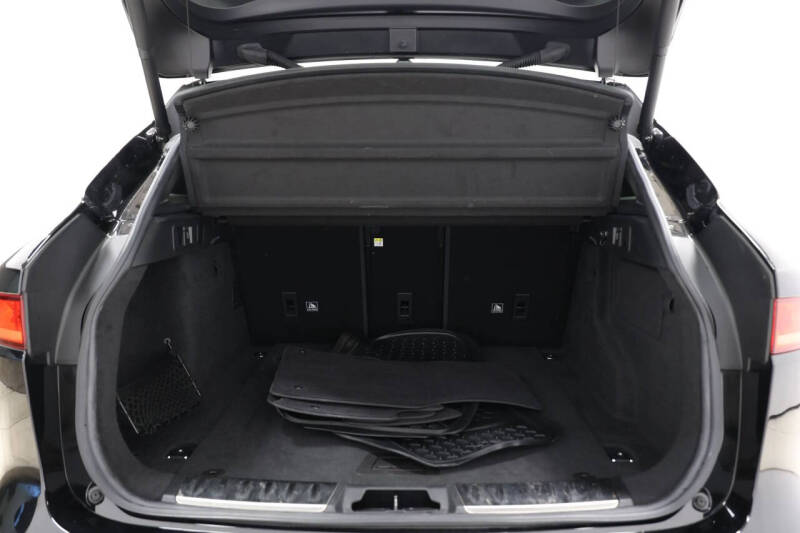 2020 Jaguar F-PACE Checkered Flag Limited Edition