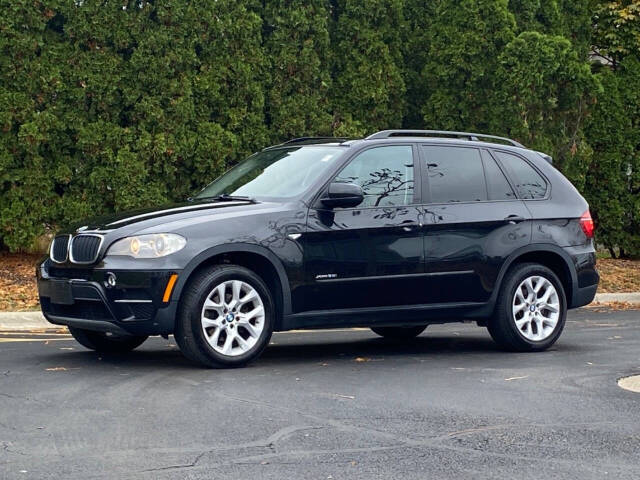 2011 BMW X5 for sale at Ideal Cars LLC in Skokie, IL