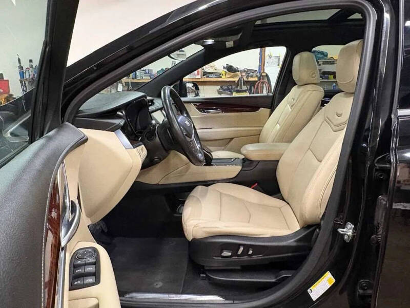 2019 Cadillac XT5 Luxury