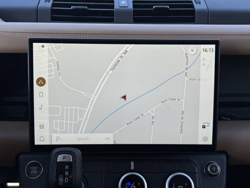2026 Land Rover Defender 110 P300 S